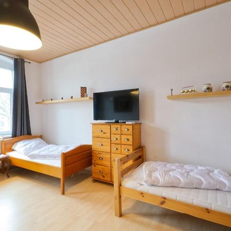 Ferienwohnung Am Busbahnhof Аннаберг-Бухгольц Экстерьер фото